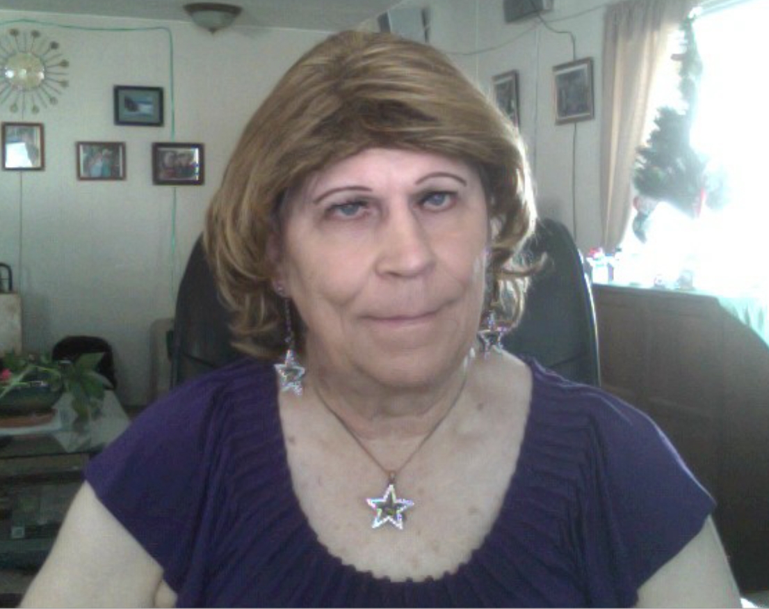 me 12-18-2018 05; Size=240 pixels wide